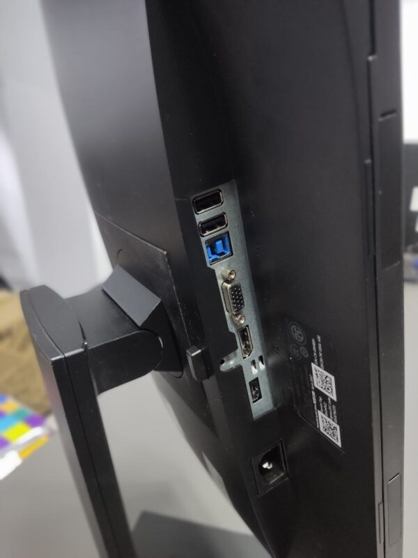 مانیتور استوک 22 اینچ Dell P2217H با پورت hdmi