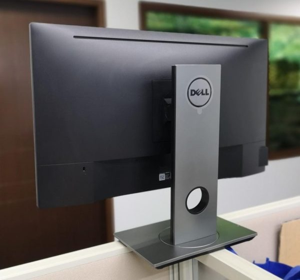 مانیتور استوک 24 اینچ دل Dell P2417H