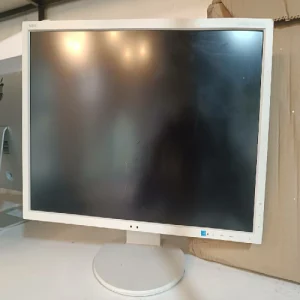 مانیتور استوک سفید 24 اینچ  ان ای سی NEC MultiSync EA244WMi Monitor