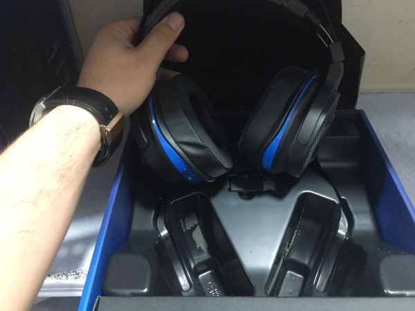 هدست گیمینگ استوک Razer Thresher 7.1 Surround Wireless Gaming Headset - Image 6