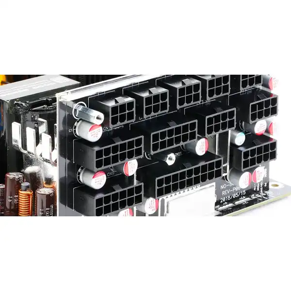 منبع تغذیه استوک کامپیوتر گرین مدل GP1350B-OCDG - Image 7
